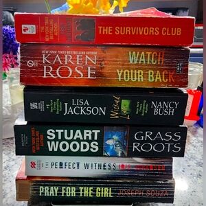 Assorted Thriller Coffee Table Book Set